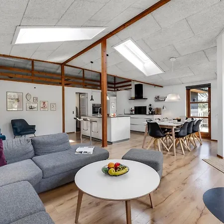 Feriehus Sila - 800m From The Sea By Interhome *